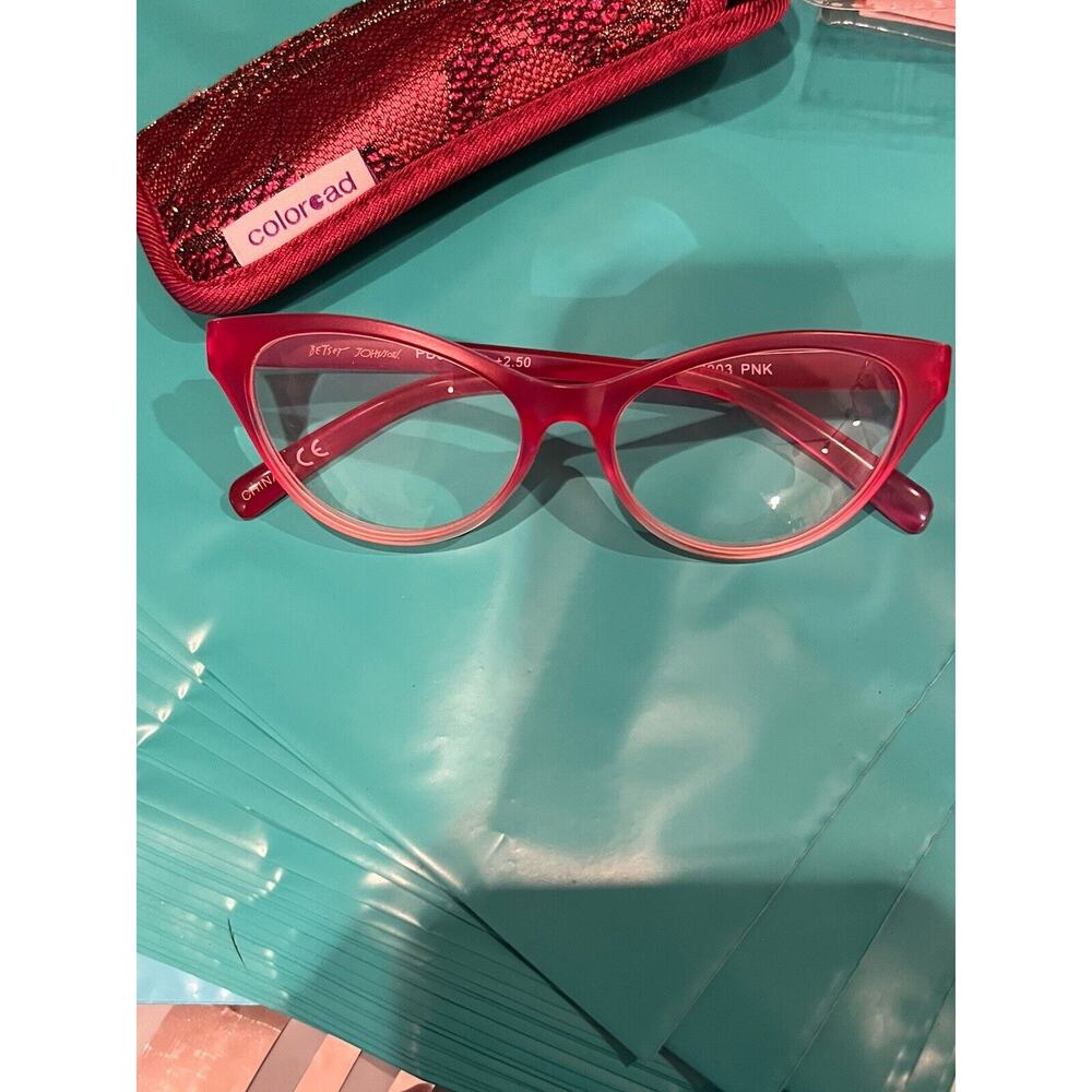 Betsey Johnson Pink Rim Eye Glasses Readers Lenses +2.50 Cat Eye Reading Glasses